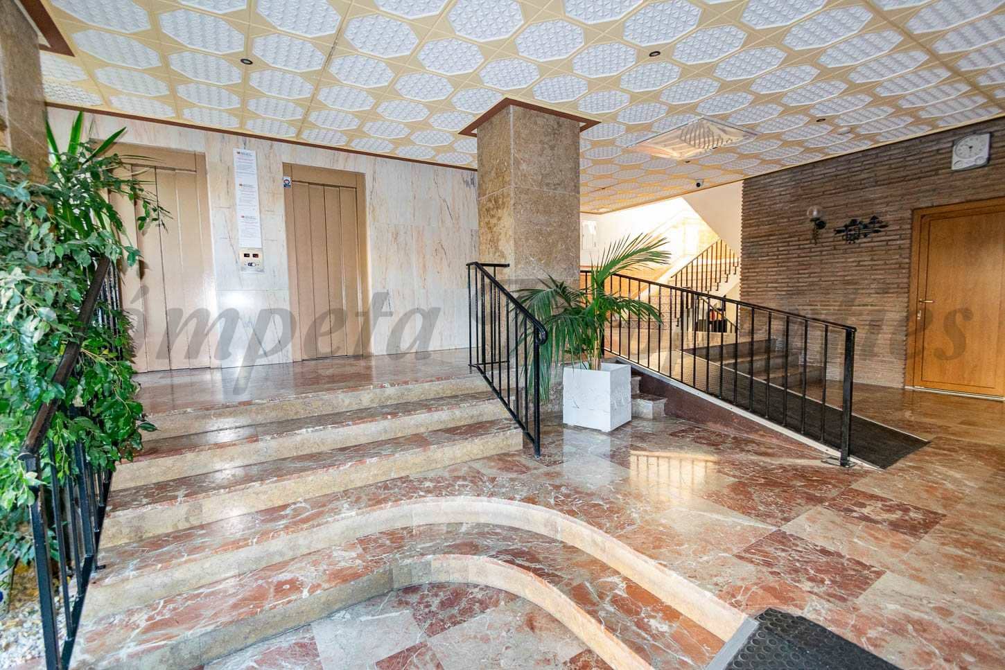 1 slaapkamer Strandappartement voor vakantieverhuur in Torrox-Costa met zwembad - € 500 (Ref: 3474381)