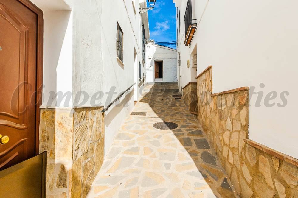 1 sypialnia Dom na sprzedaż w Sedella - 45 000 € (Ref: 3525620)