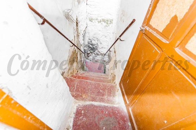 1 slaapkamer Huis te koop in Sedella - € 45.000 (Ref: 3525620)