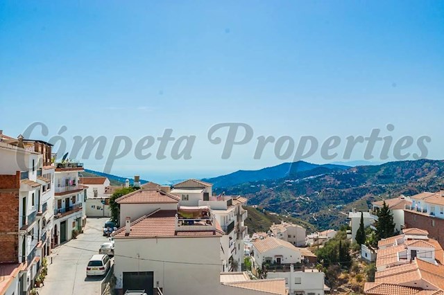 3 slaapkamer Huis te koop in Cómpeta - € 192.000 (Ref: 3536344)