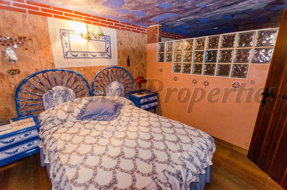 2 slaapkamer Huis te koop in Competa - € 56.000 (Ref: 3542407)