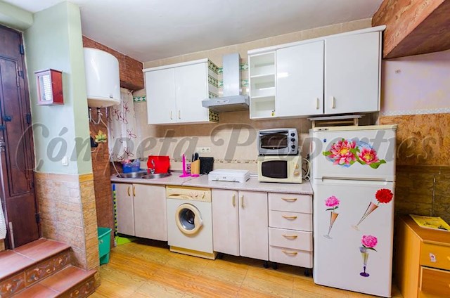 2 slaapkamer Huis te koop in Cómpeta - € 56.000 (Ref: 3542407)