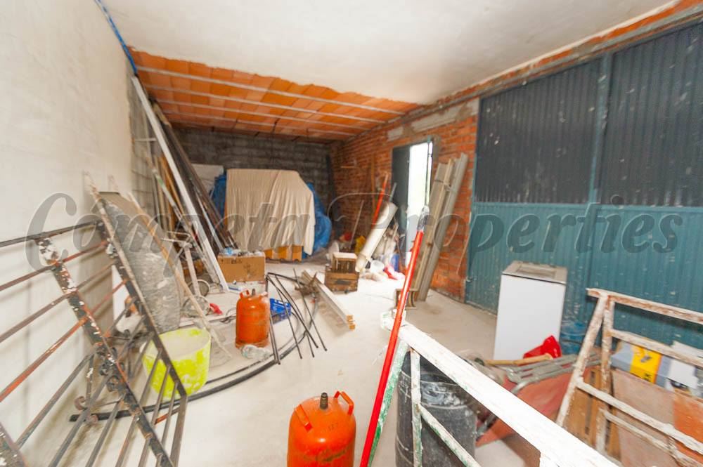 4 slaapkamer Huis te koop in Archez met garage - € 210.000 (Ref: 3555620)