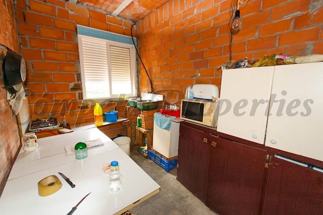 4 soveværelse Byhus til salg i Archez med garage - € 210.000 (Ref: 3555620)