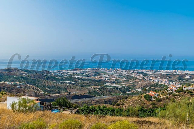 Mark till salu i Torrox - 89 000 € (Ref: 3561025)