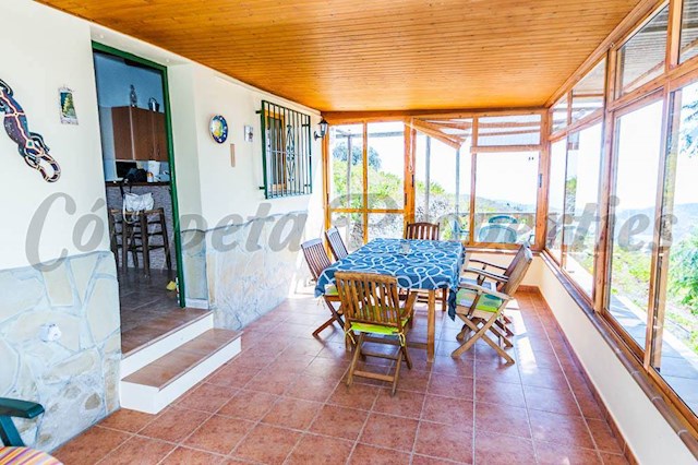 2 sypialnia Willa na kwatery wakacyjne w Cómpeta z basenem - 500 € (Ref: 3575754)