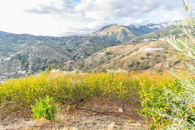 Maalaistalo myytävänä paikassa Torrox - 189 000 € (Ref: 3676937)