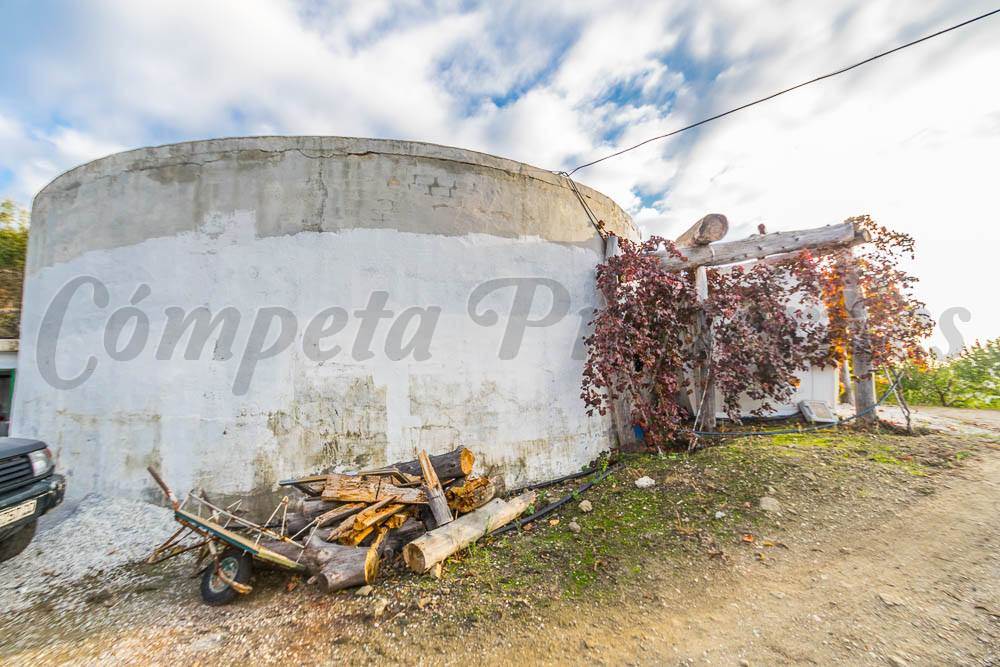 Finka/Dom wiejski na sprzedaż w Torrox - 189 000 € (Ref: 3676937)