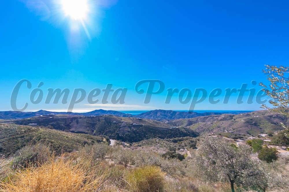 Finca/Casa di Campagna in vendita in Sedella - 180.000 € (Rif: 3788788)