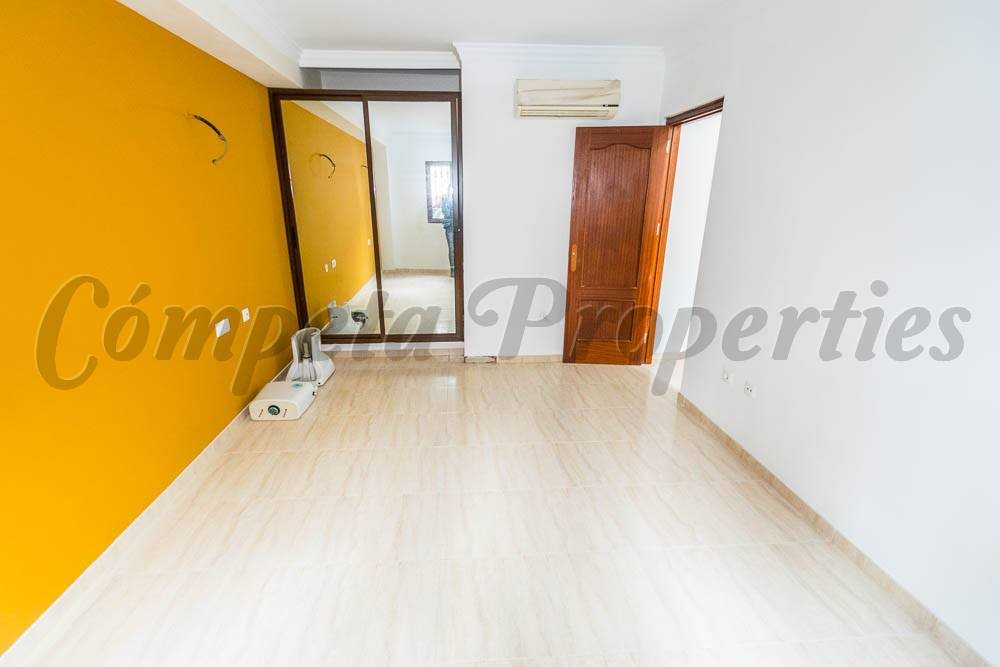 3 chambre Appartement à vendre à Algarrobo - 180 000 € (Ref: 3818844)