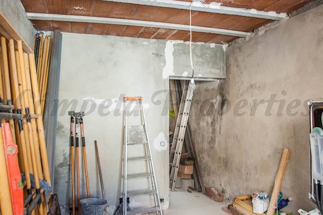 3 slaapkamer Huis te koop in Canillas de Albaida - € 60.000 (Ref: 3820666)