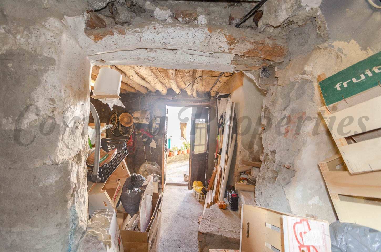 3 slaapkamer Huis te koop in Canillas de Albaida - € 66.000 (Ref: 3831271)