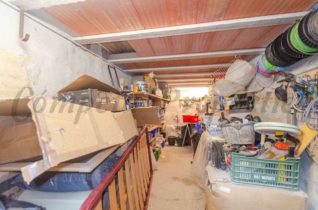 3 slaapkamer Huis te koop in Canillas de Albaida - € 66.000 (Ref: 3831271)