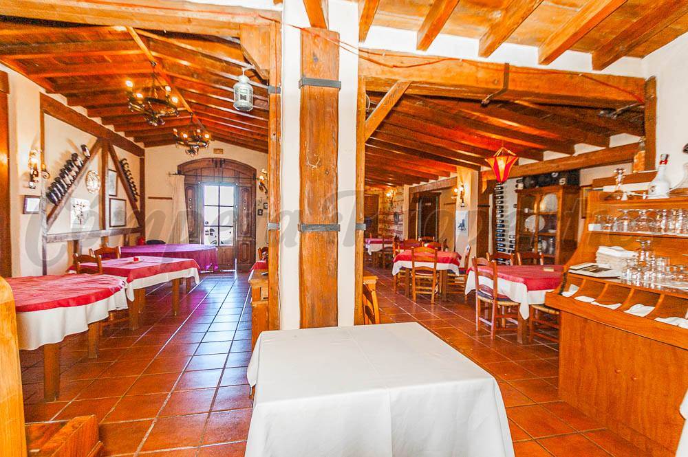 Commercial for sale in Competa - € 215,000 (Ref: 3886711)