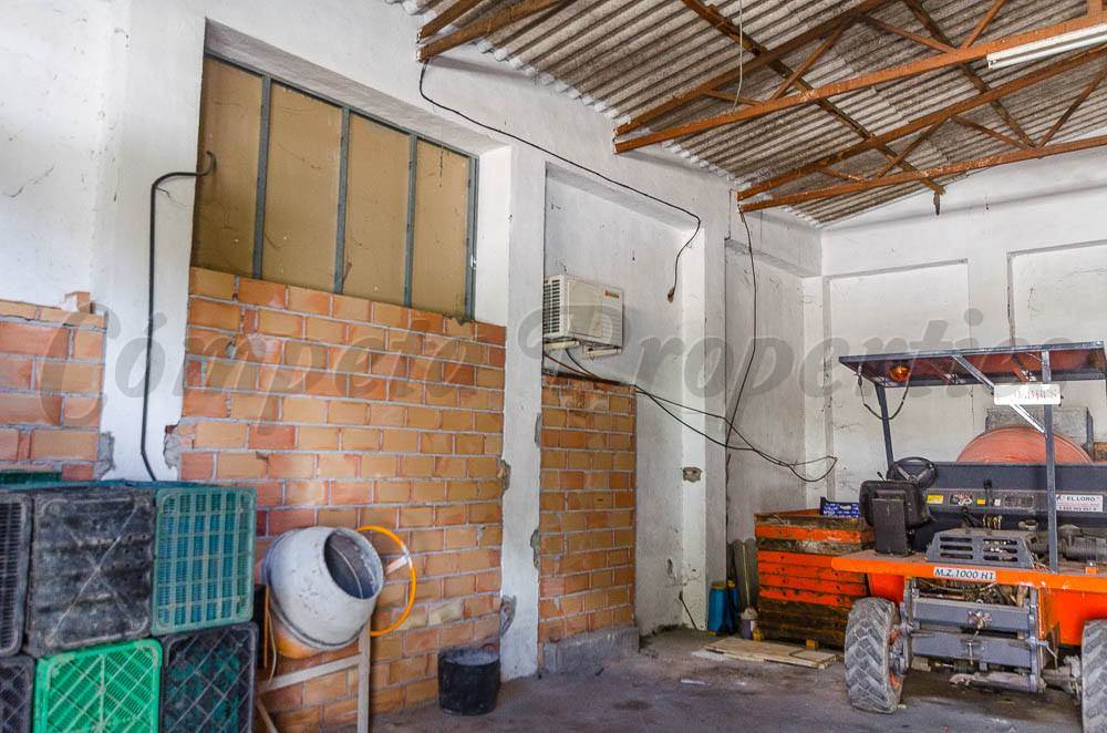 Bedrift til salgs i Archez - € 149 000 (Ref: 3938676)