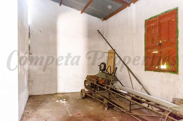 Bedrift til salgs i Archez - € 149 000 (Ref: 3938676)