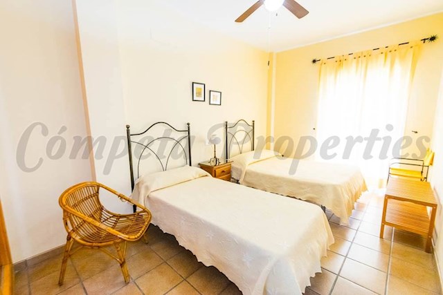 4 camera da letto Villa da affitare come casa vacanza in Torrox-Costa, Torrox con piscina - 1.000 € (Rif: 3987919)