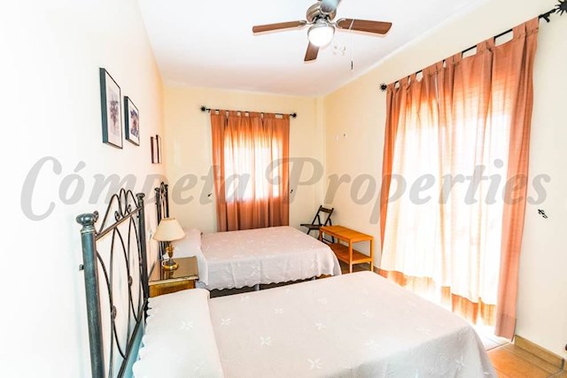 4 camera da letto Villa da affitare come casa vacanza in Torrox-Costa, Torrox con piscina - 1.000 € (Rif: 3987919)