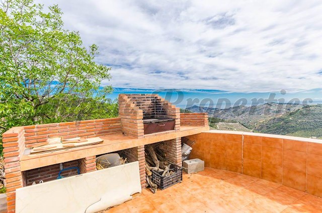 1 slaapkamer Finca/Landhuis te koop in Canillas de Albaida - € 295.000 (Ref: 4001198)