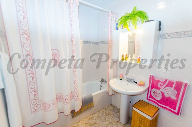 2 sovrum Villa att hyra i Cómpeta med pool - 1 300 € (Ref: 4001430)