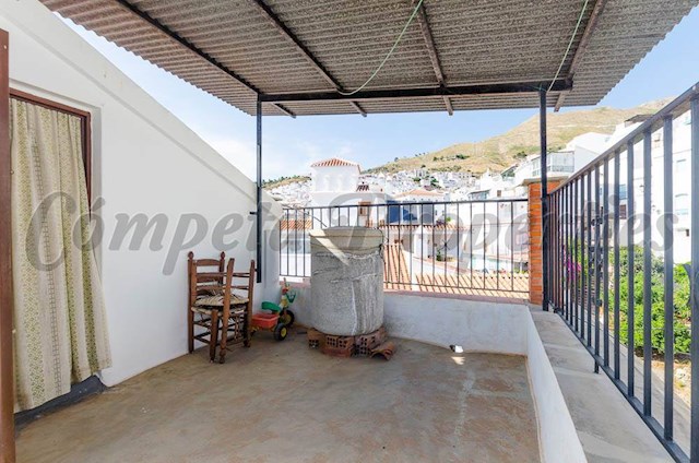 2 slaapkamer Huis te koop in Cómpeta - € 156.000 (Ref: 4015141)