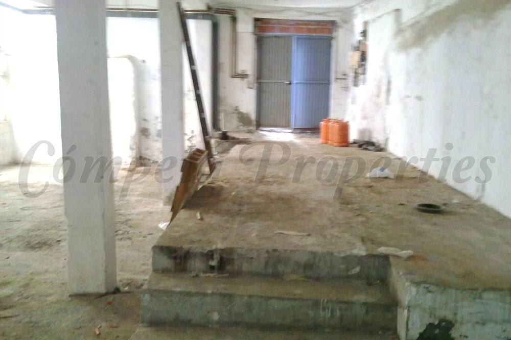 Virksomhed til salg i Torrox - € 108.000 (Ref: 4041733)