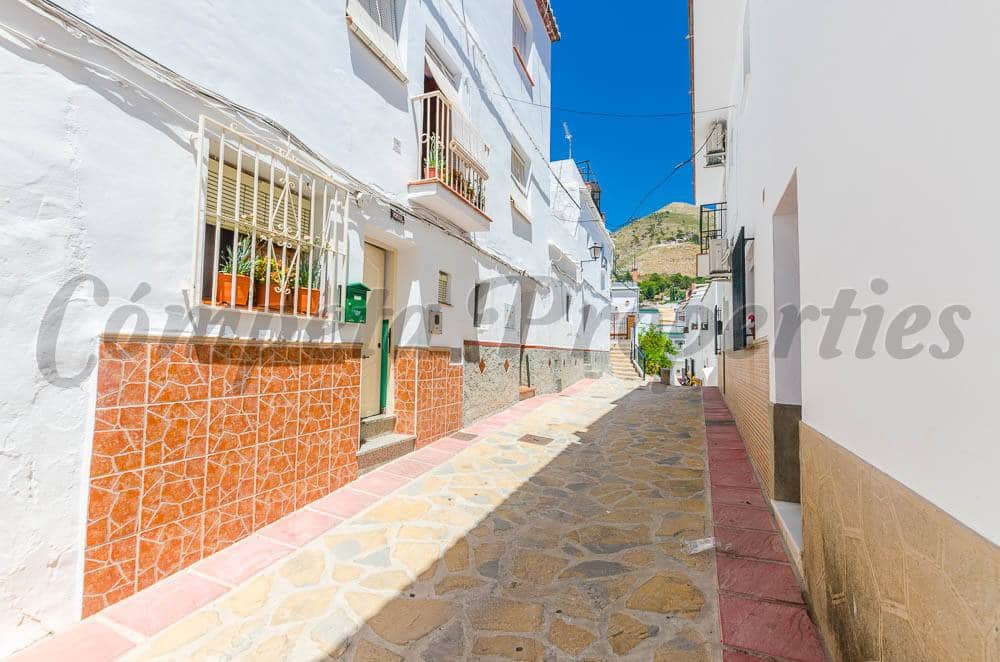 4 sypialnia Dom na sprzedaż w Competa - 189 000 € (Ref: 4054314)