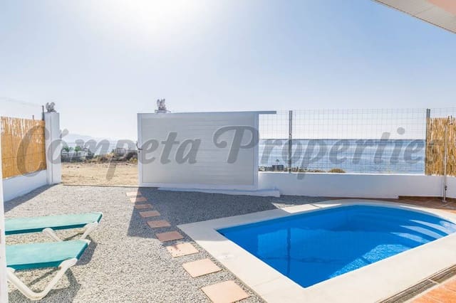2 slaapkamer Finca/Landhuis voor vakantieverhuur in Torrox met zwembad - € 800 (Ref: 4114903)