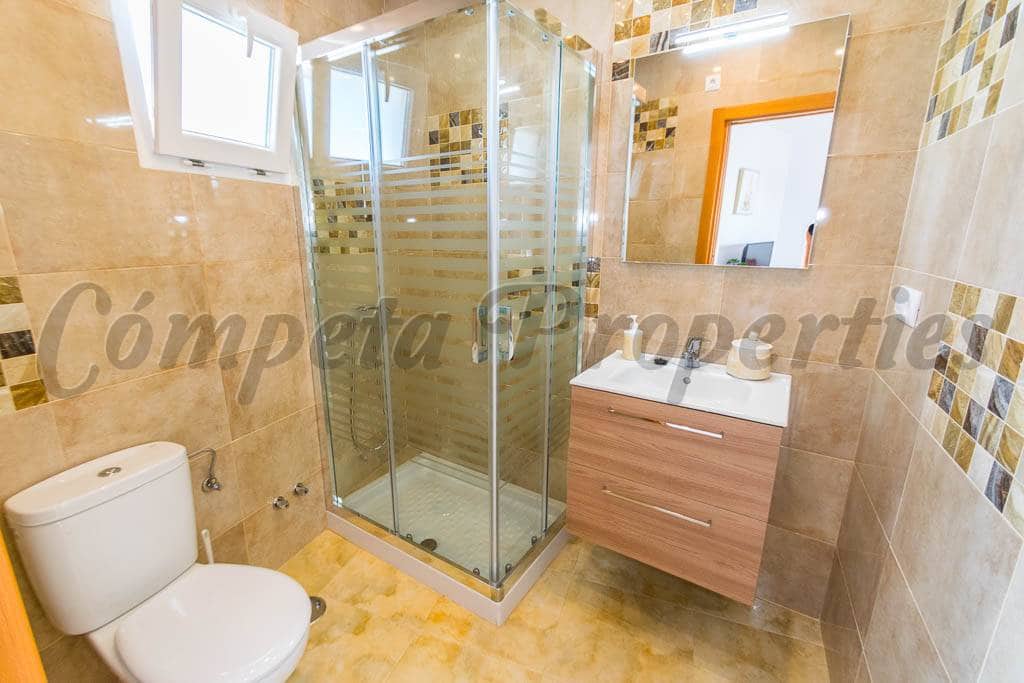 2 slaapkamer Finca/Landhuis voor vakantieverhuur in Torrox met zwembad - € 800 (Ref: 4114903)