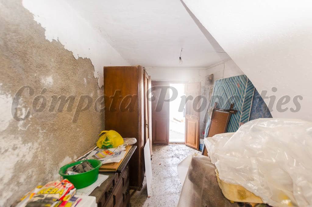 2 slaapkamer Huis te koop in Sedella - € 43.000 (Ref: 4117538)