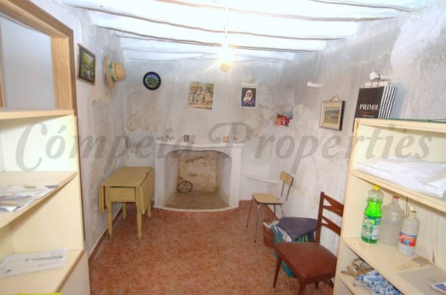 3 slaapkamer Huis te koop in Cómpeta - € 129.000 (Ref: 4143316)