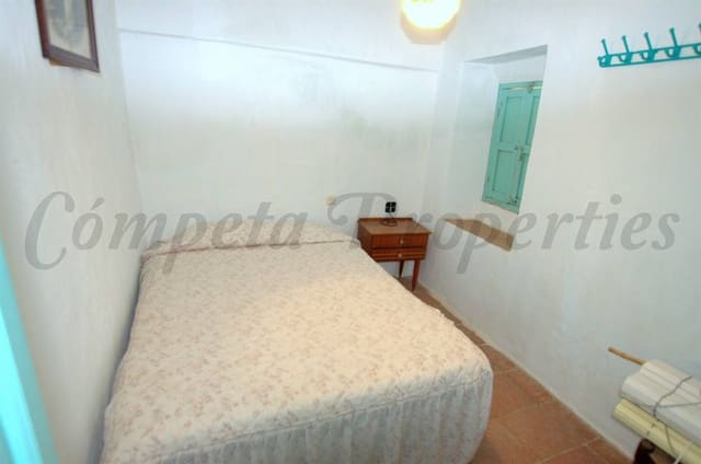 3 slaapkamer Huis te koop in Cómpeta - € 129.000 (Ref: 4143316)