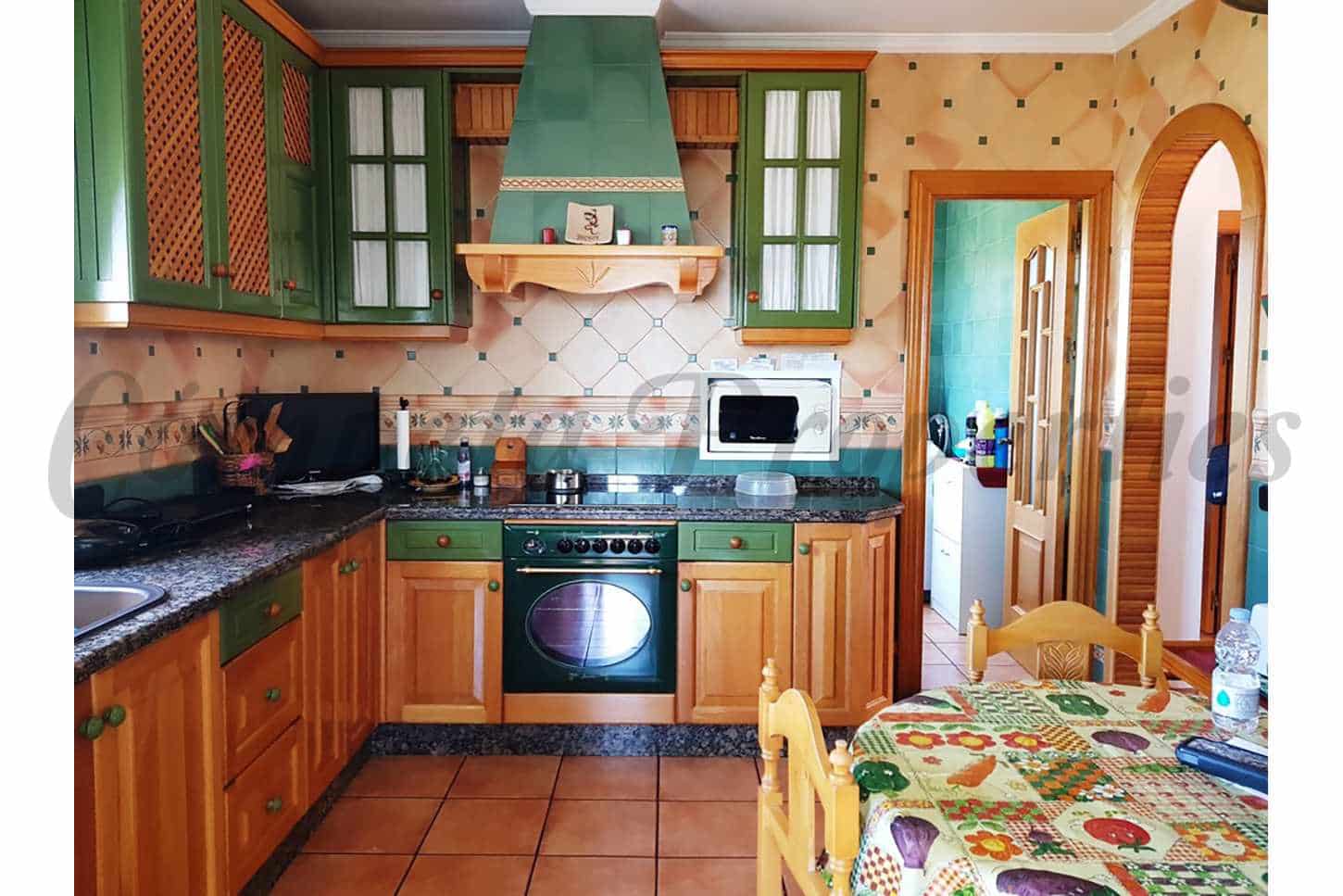 4 bedroom Townhouse for sale in Torrox with pool garage - € 530,000 (Ref: 4260982)