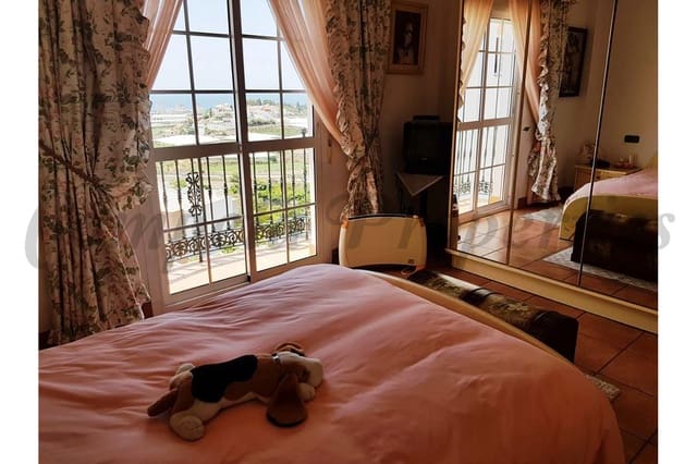 4 chambre Maison de Ville à vendre à Torrox avec piscine garage - 530 000 € (Ref: 4260982)