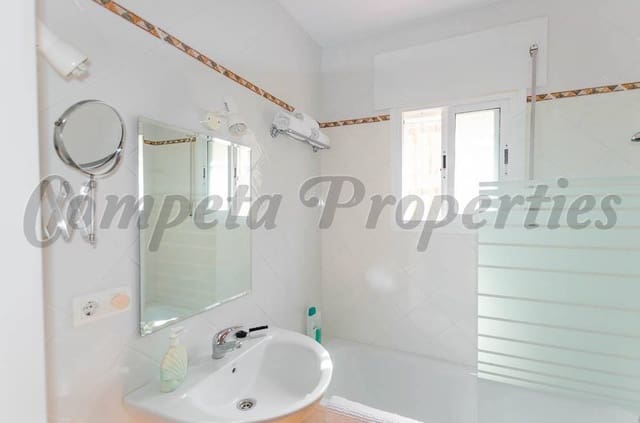 3 sypialnia Willa na kwatery wakacyjne w Cómpeta z basenem - 768 € (Ref: 4312574)