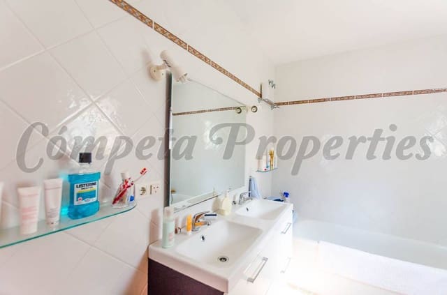 3 sypialnia Willa na kwatery wakacyjne w Cómpeta z basenem - 768 € (Ref: 4312574)