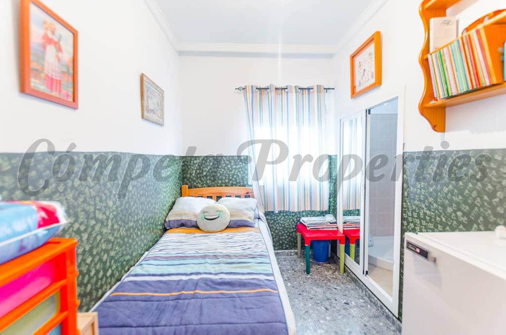 3 slaapkamer Huis te koop in Competa - € 183.500 (Ref: 4314153)