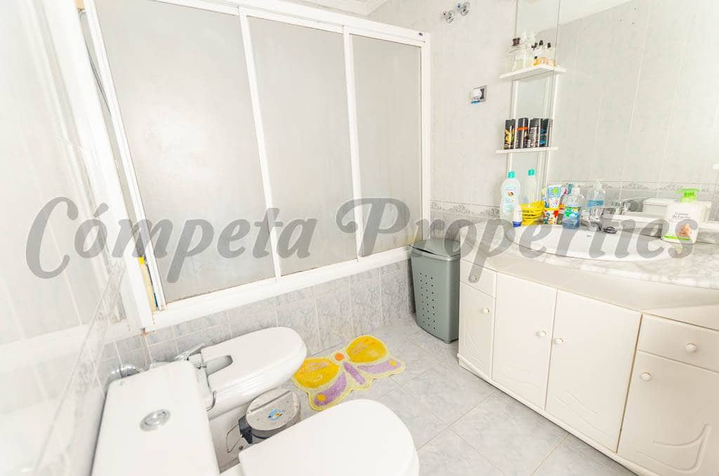 3 slaapkamer Huis te koop in Competa - € 183.500 (Ref: 4314153)