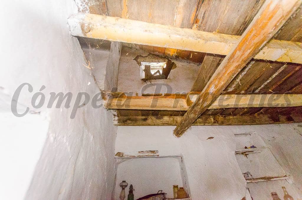 3 bedroom Finca/Country House for sale in Competa - € 230,000 (Ref: 4326106)