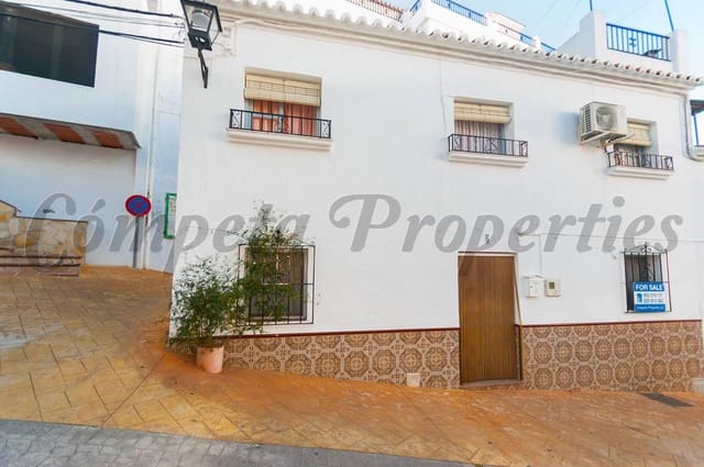 2 slaapkamer Huis te koop in Sayalonga - € 89.000 (Ref: 4449449)