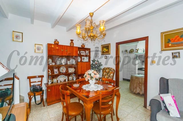 2 slaapkamer Huis te koop in Sayalonga - € 89.000 (Ref: 4449449)