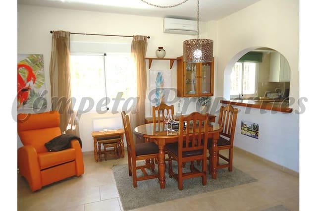 3 slaapkamer Finca/Landhuis voor vakantieverhuur in Torrox met zwembad - € 595 (Ref: 4494590)