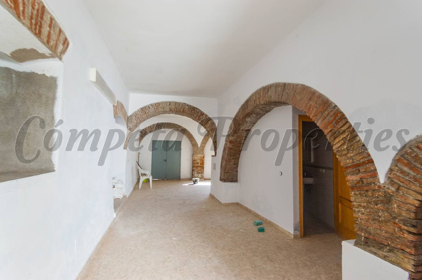 8 soveværelse Byhus til salg i Arenas - € 212.000 (Ref: 4494591)