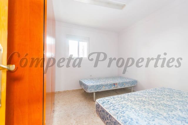 8 quarto Casa em Banda para venda em Arenas - 212 000 € (Ref: 4494591)