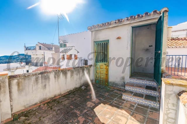 Hus til salgs i Canillas de Albaida - € 67 500 (Ref: 4504429)