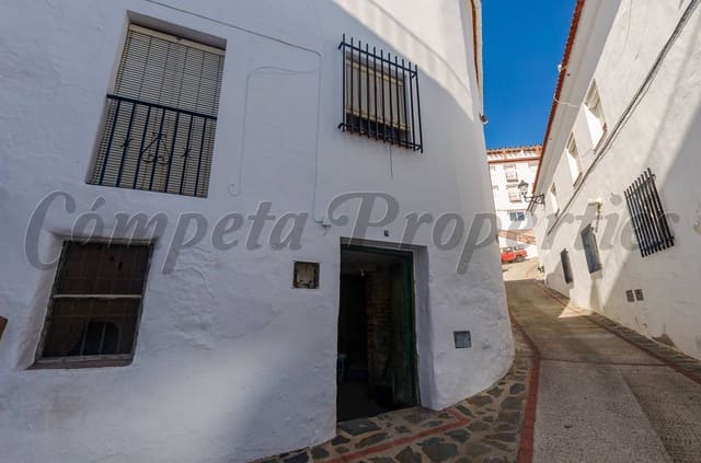 Hus til salgs i Canillas de Albaida - € 67 500 (Ref: 4504429)