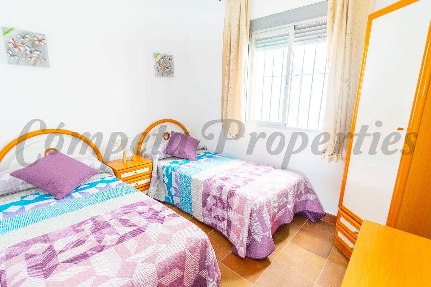 4 camera da letto Finca/Casa di Campagna da affitare come casa vacanza in Torrox con piscina - 850 € (Rif: 4606102)