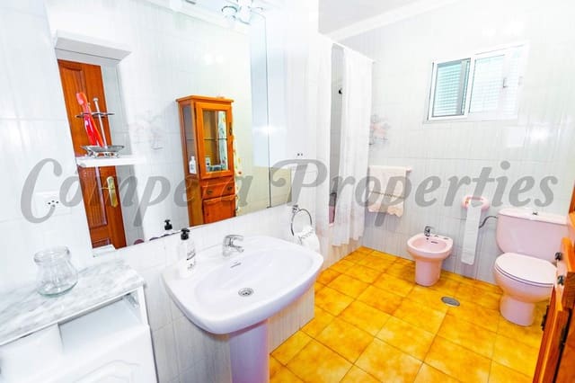 3 camera da letto Finca/Casa di Campagna da affitare come casa vacanza in Torrox con piscina - 1.200 € (Rif: 4606106)