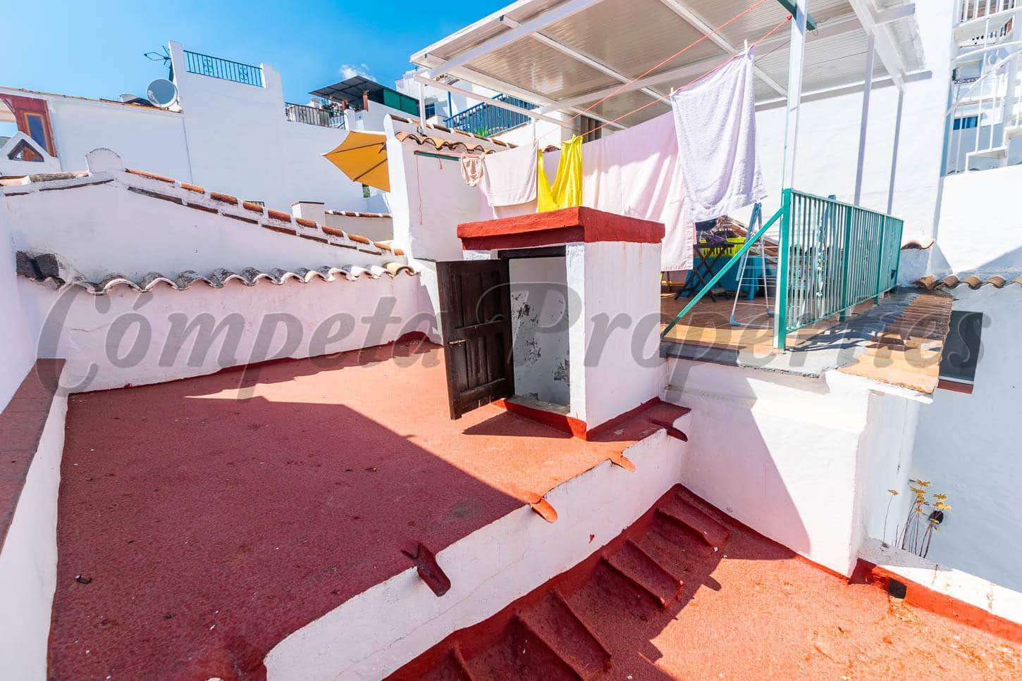 3 soveværelse Lejlighed til salg i Competa - € 117.000 (Ref: 4688047)