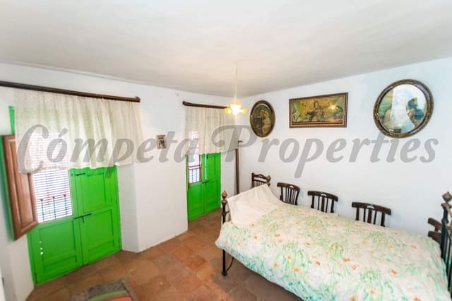 3 bedroom Apartment for sale in Cómpeta - € 117,000 (Ref: 4688047)